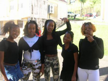 encor l� femme a tissage sof me